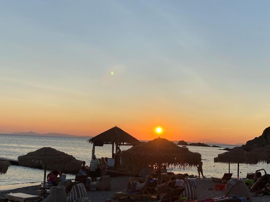 Eagles Nest Villa Athenian Riviera In Aghia Marina Near Lagonisi, Next To The Beach Close To Athens Airport Agia Marina  Exterior foto